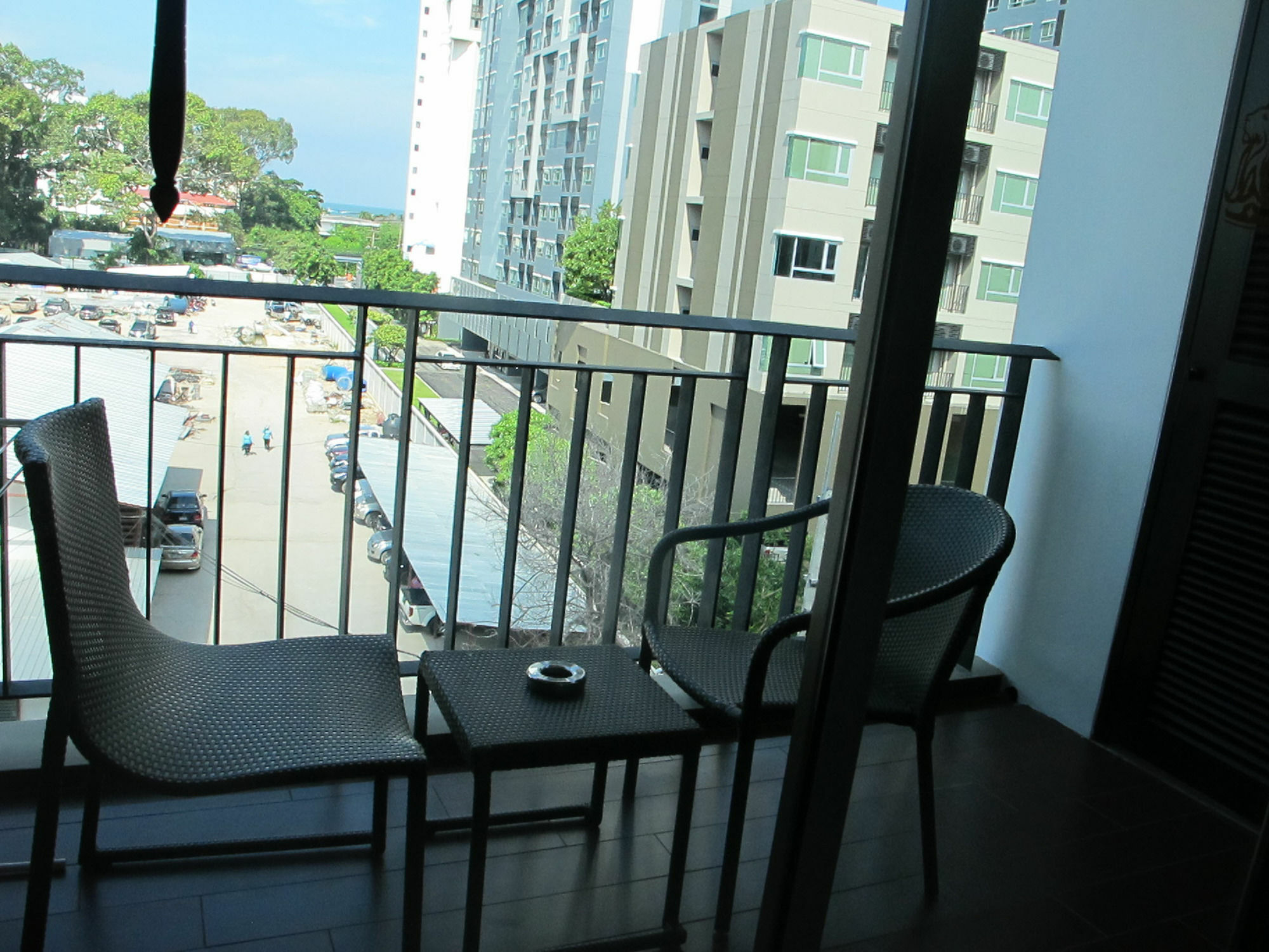 March Hotel Pattaya Exterior foto